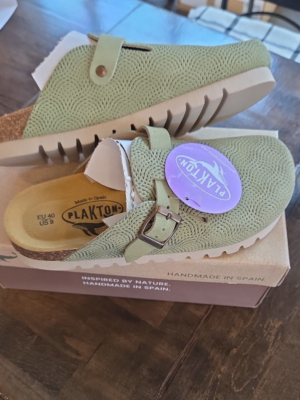Plakton Size 9 Women's Sage Green Textured Slip-On Clogs NEW
